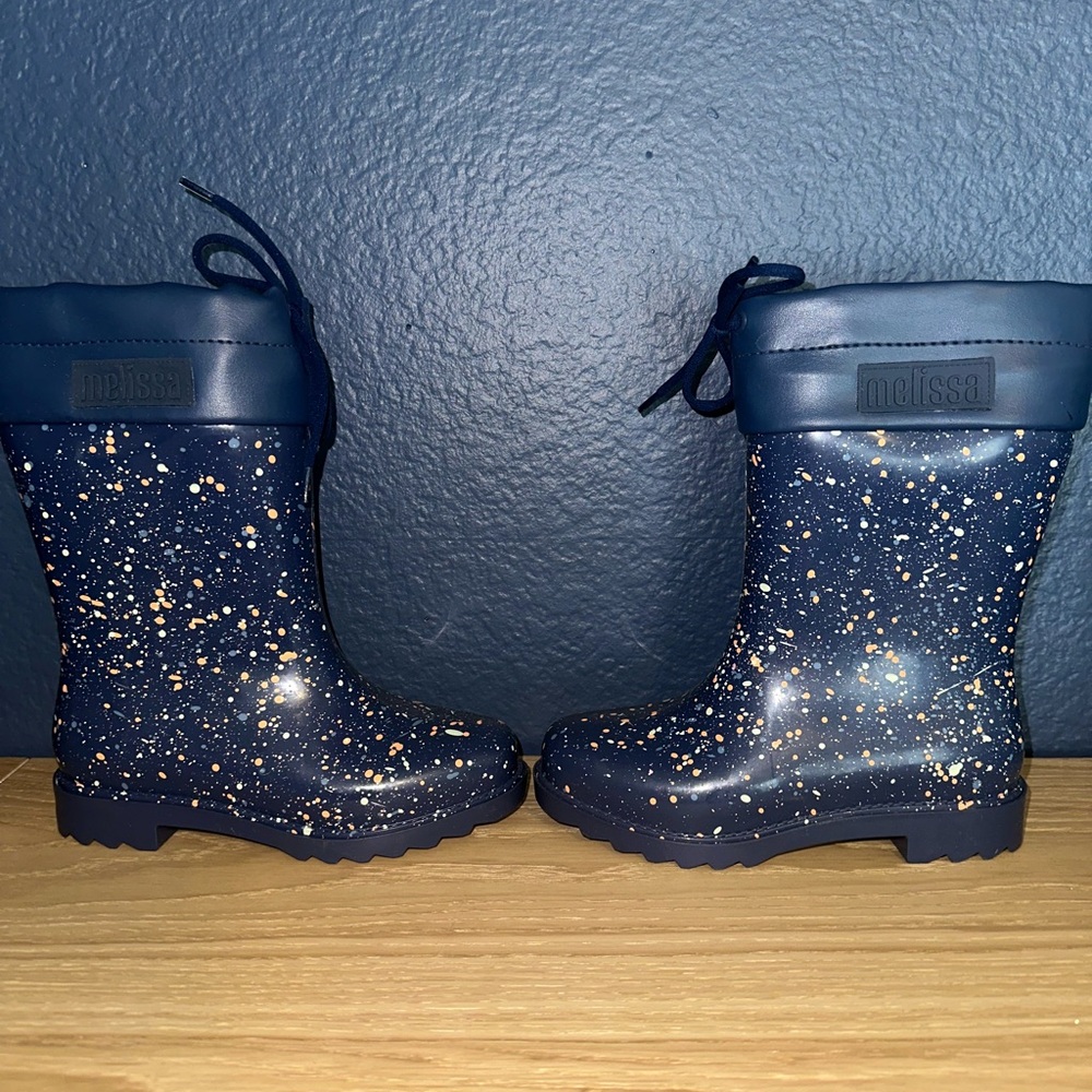 Mini Melissa paint splattered rain boots